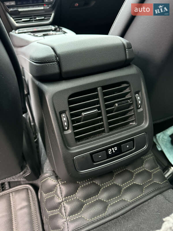 Лифтбек Audi e-tron GT 2022 в Львове