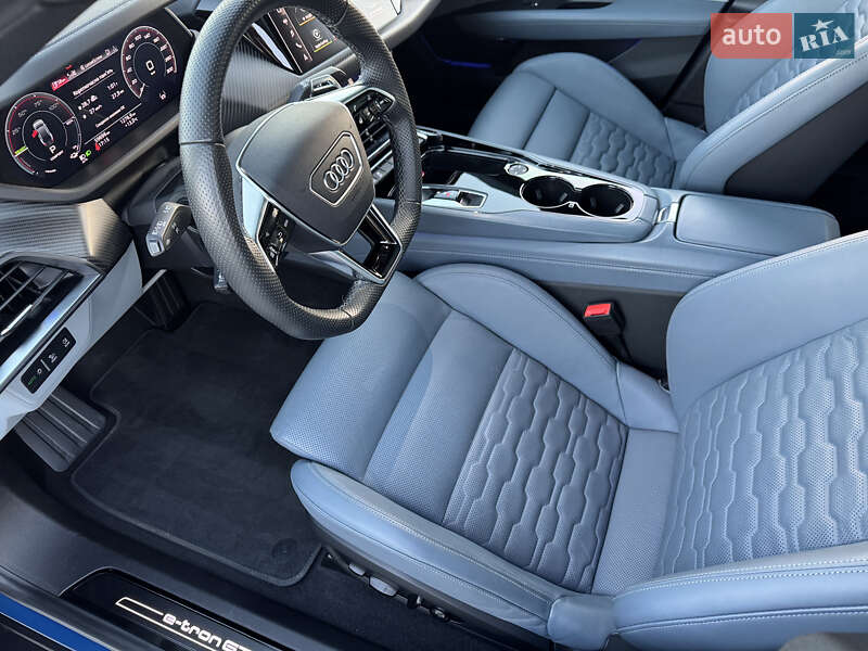 Лифтбек Audi e-tron GT 2021 в Виннице фото 15 Лифтбек Audi e-tron GT 2021 в Виннице