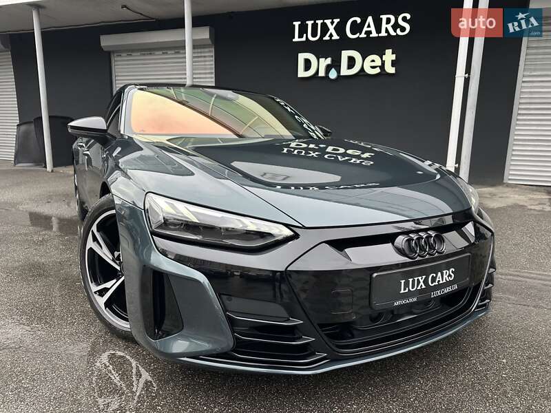 Лифтбек Audi e-tron GT 2022 в Киеве фото 20 Лифтбек Audi e-tron GT 2022 в Киеве