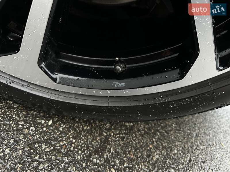 Лифтбек Audi e-tron GT 2022 в Киеве фото 37 Лифтбек Audi e-tron GT 2022 в Киеве