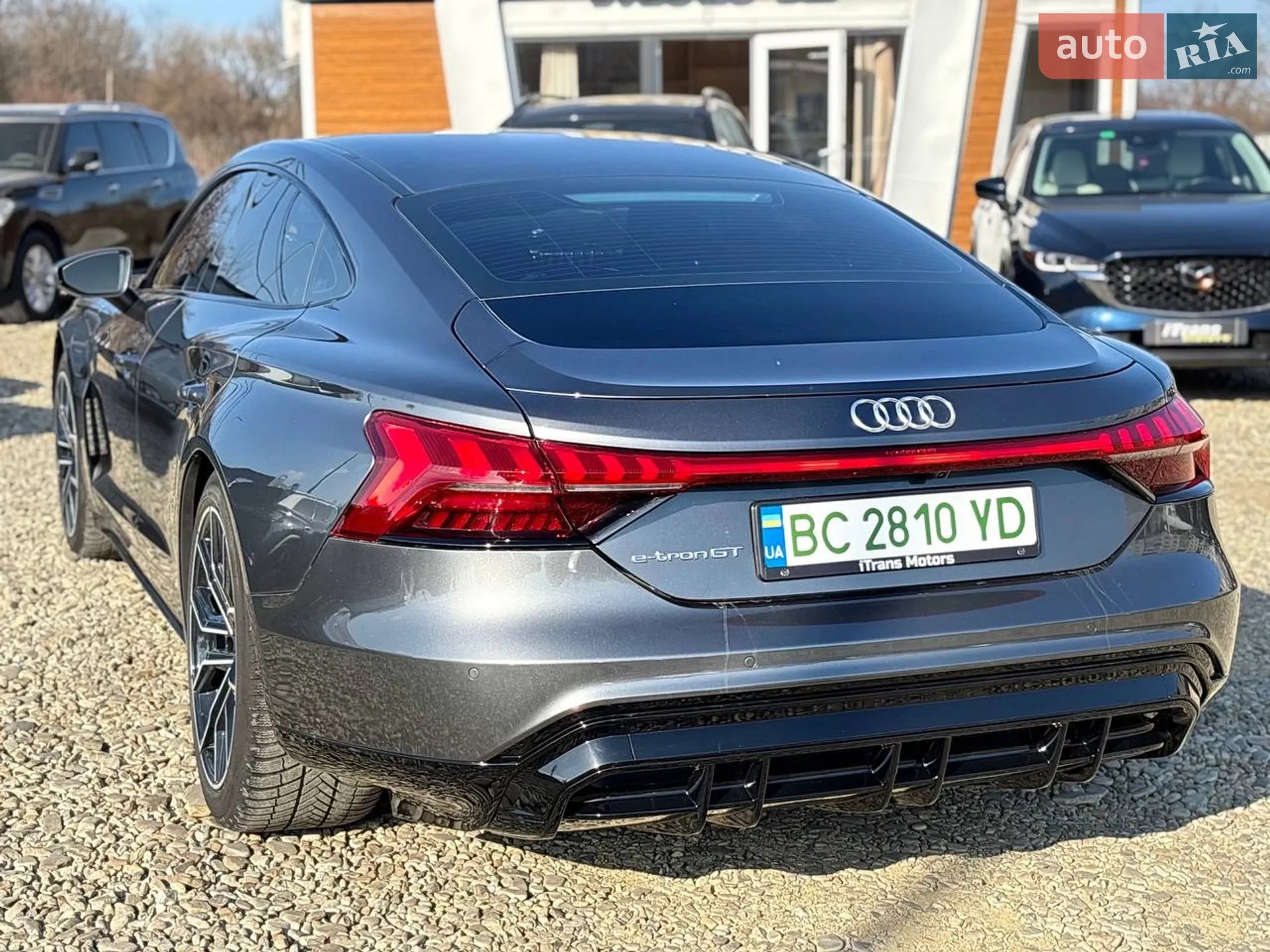 2022 Audi e-tron GT - мініатюра 9