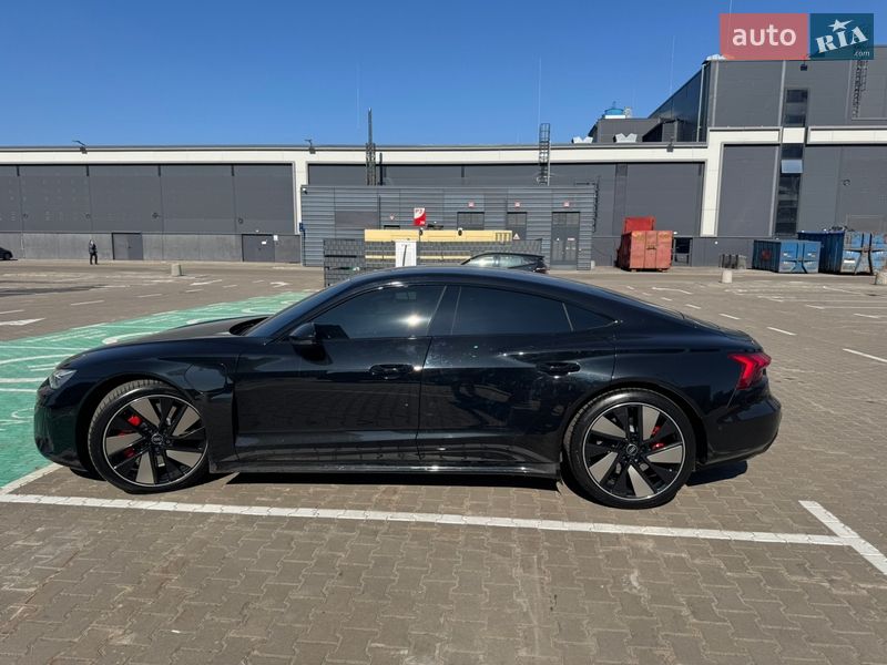 Лифтбек Audi e-tron GT 2022 в Киеве