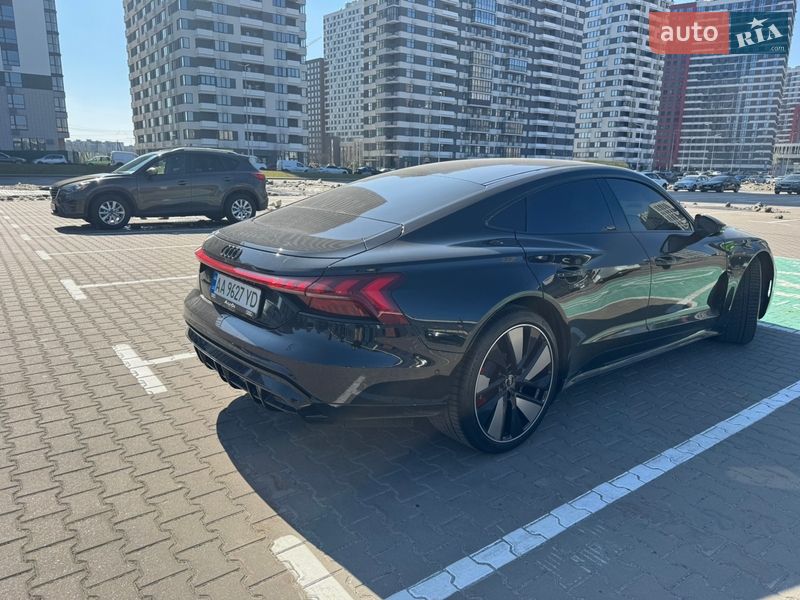 Лифтбек Audi e-tron GT 2022 в Киеве