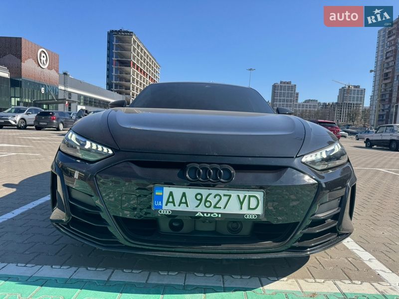 Лифтбек Audi e-tron GT 2022 в Киеве
