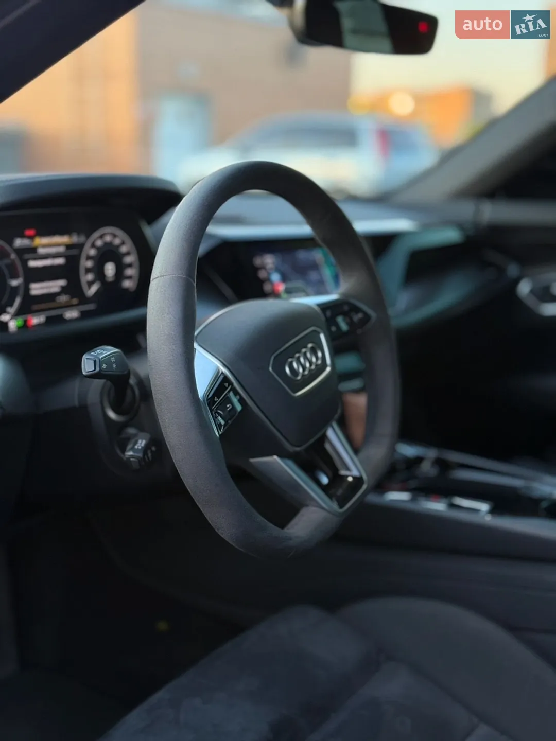 2021 Audi e-tron GT - мініатюра 21