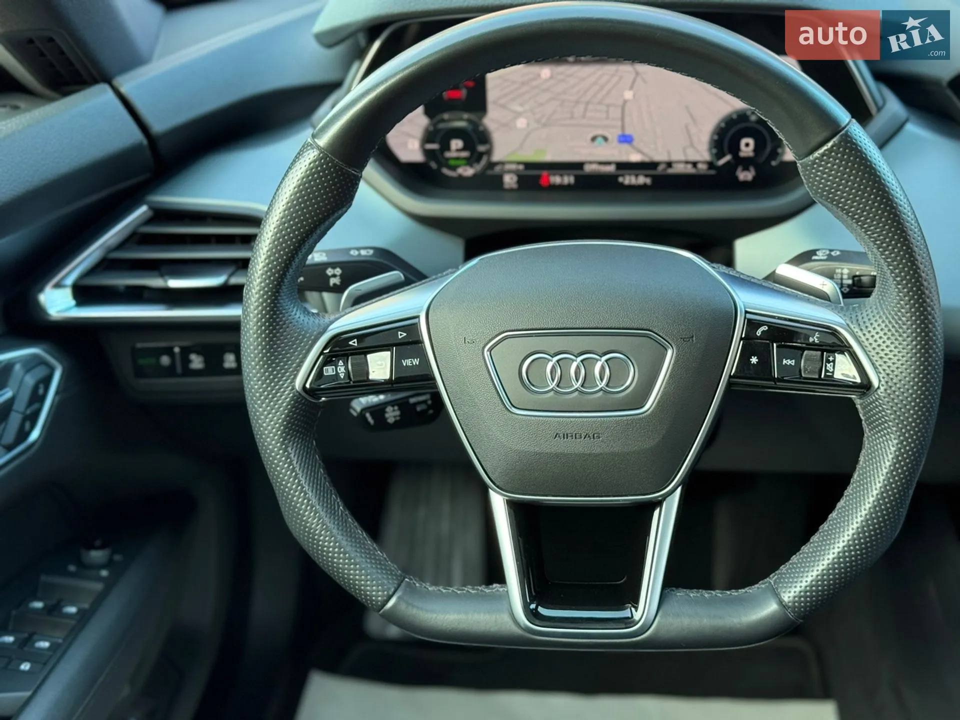 2022 Audi e-tron GT - мініатюра 43