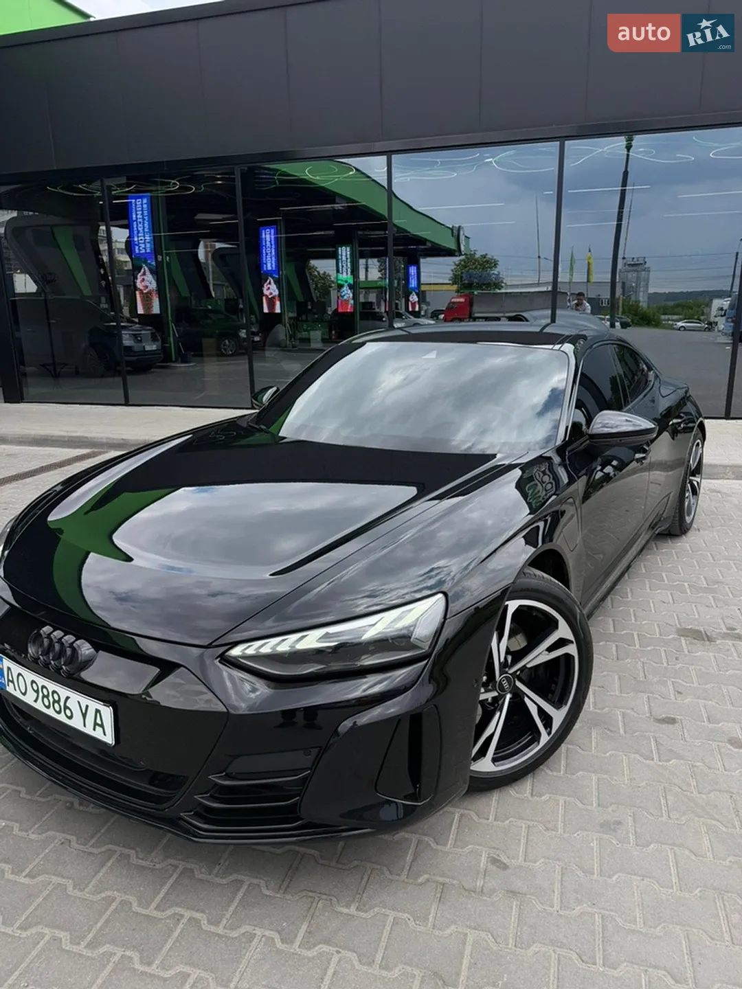 2022 Audi e-tron GT - мініатюра 2