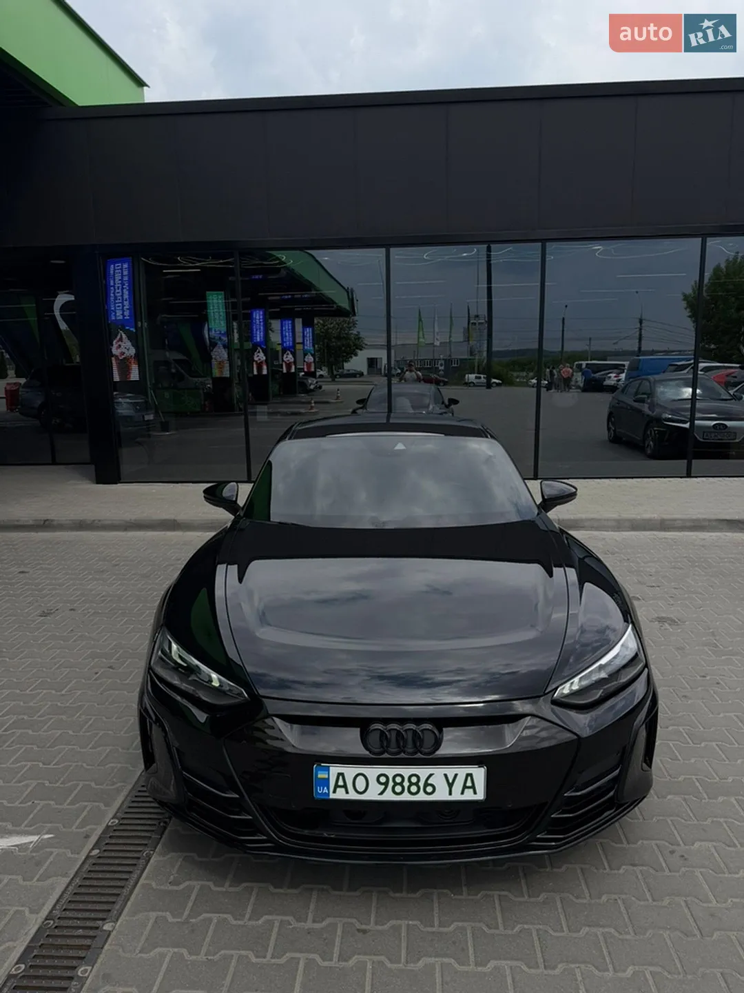 2022 Audi e-tron GT - мініатюра 10