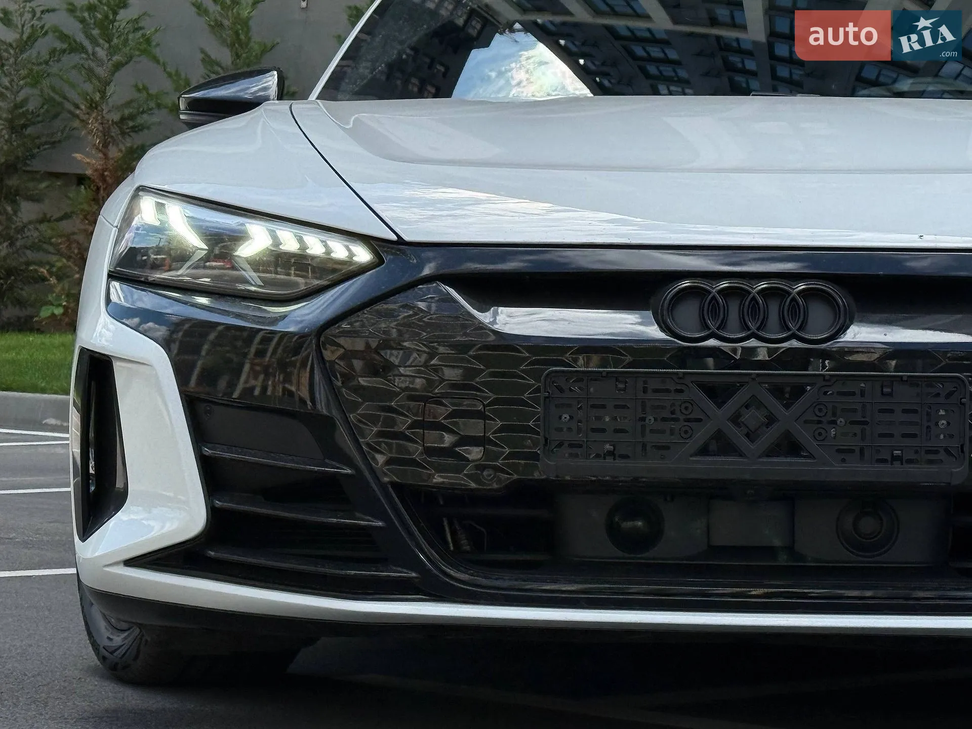 2022 Audi e-tron GT - мініатюра 4