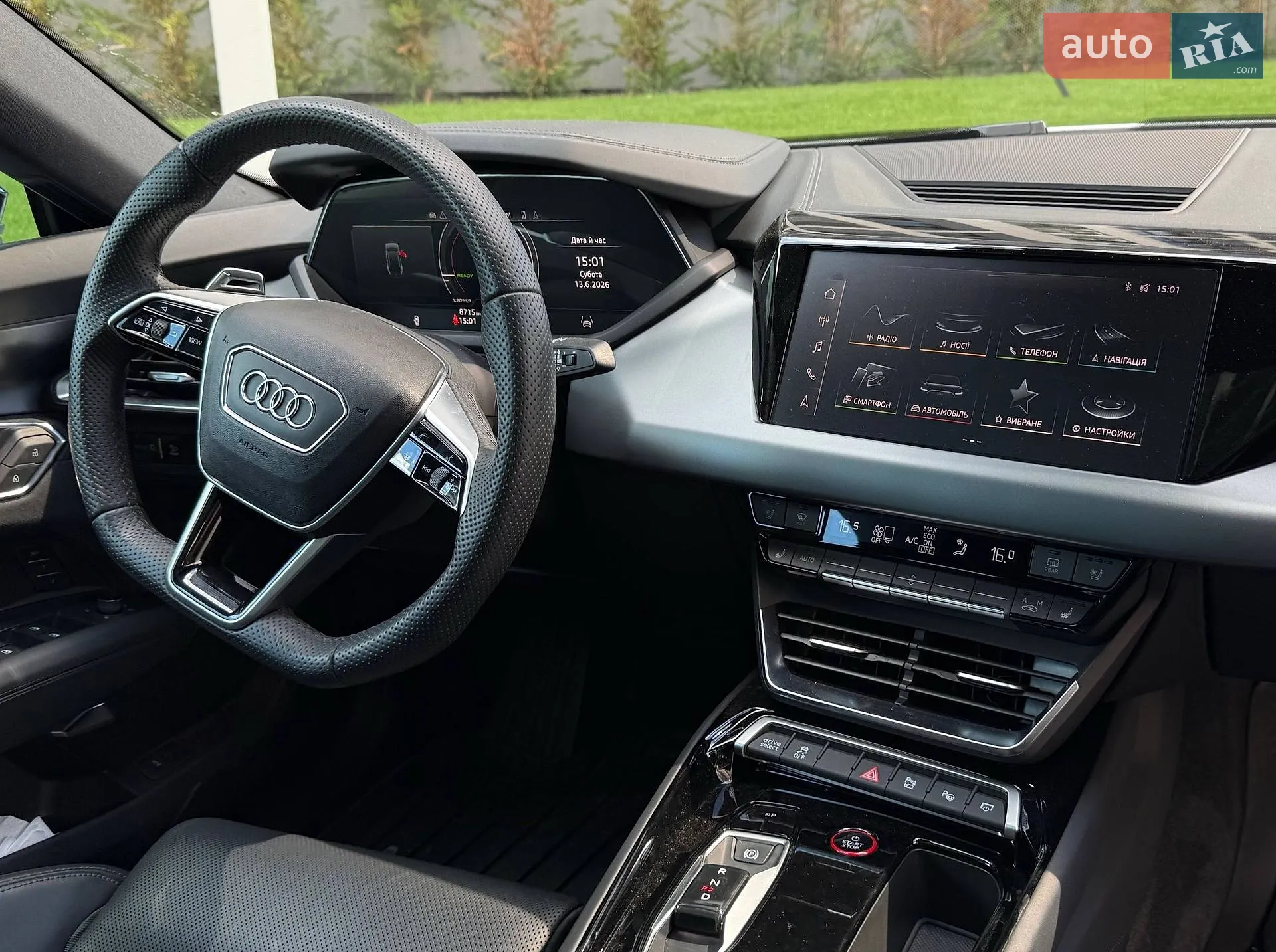 2022 Audi e-tron GT - мініатюра 24