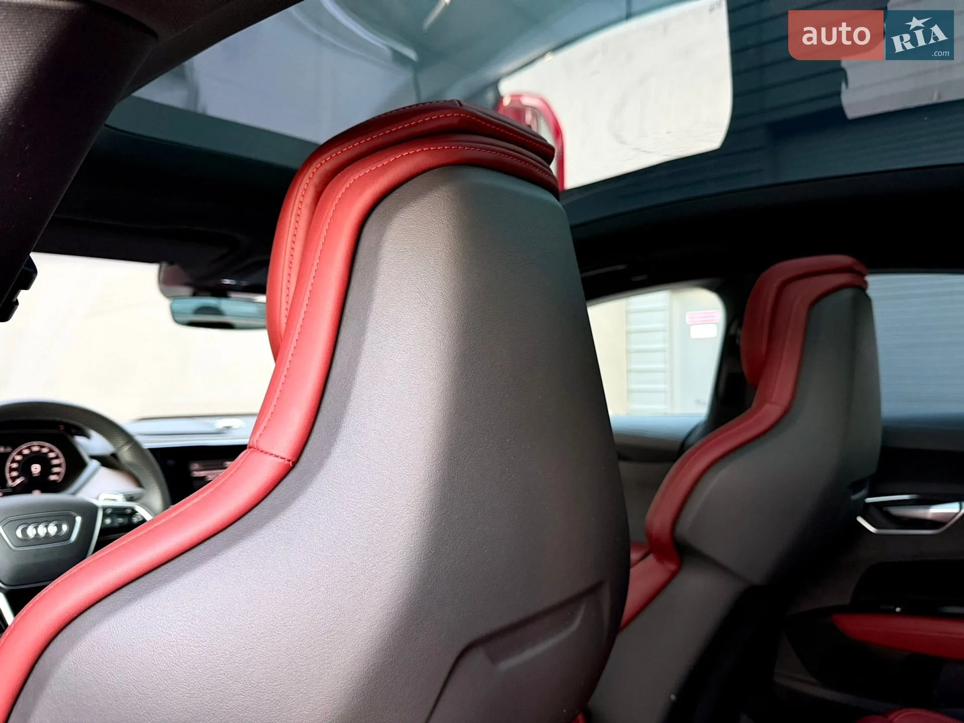 2021 Audi e-tron GT - мініатюра 34