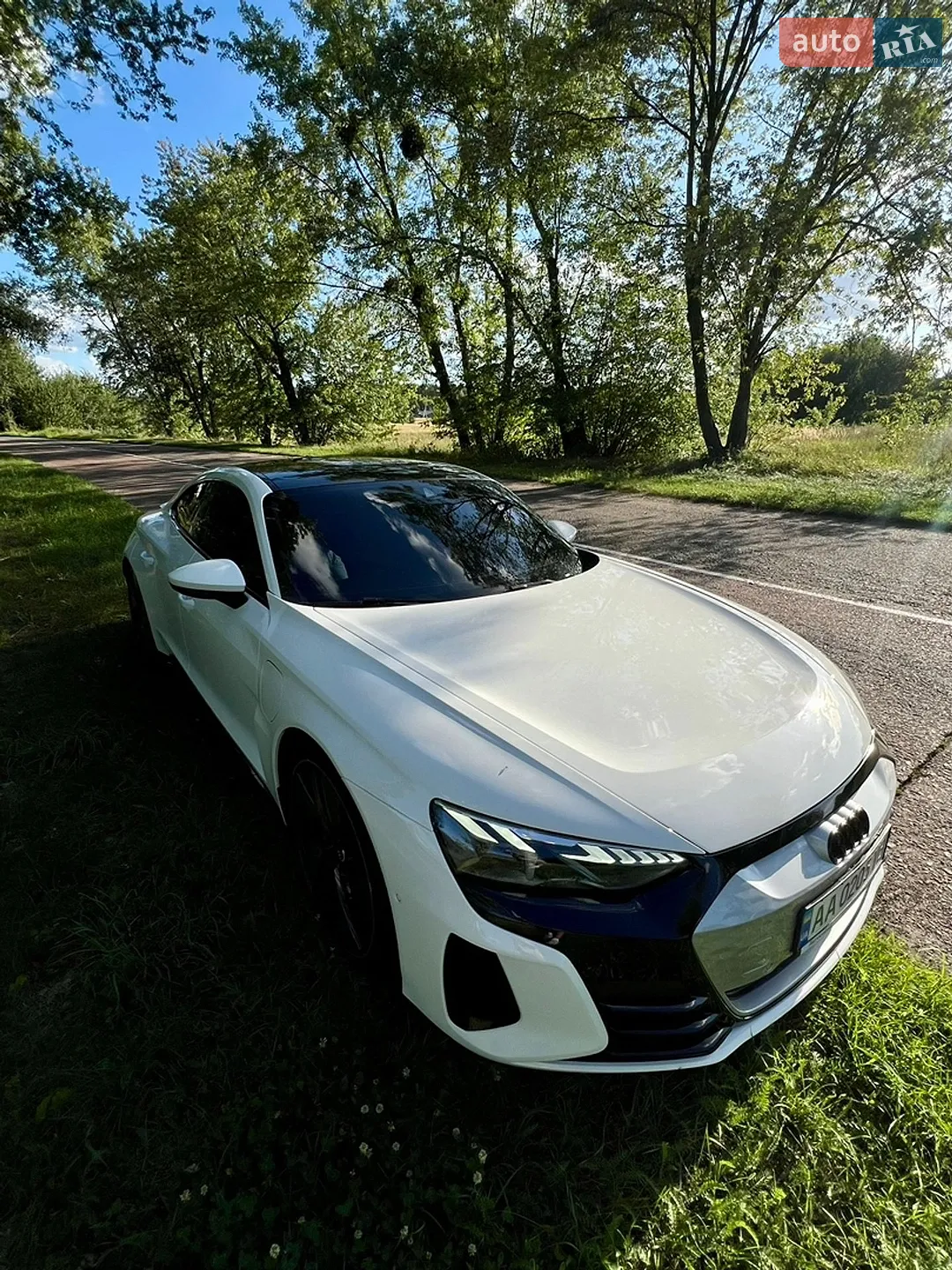 2021 Audi e-tron GT - мініатюра 3