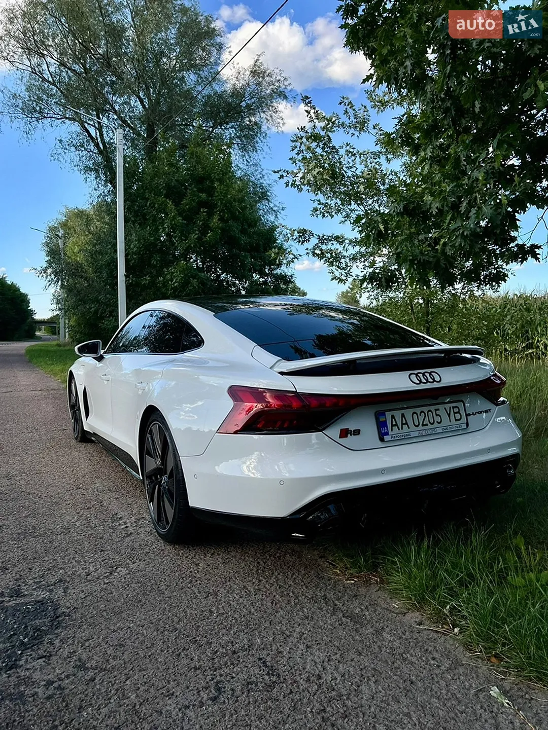 2021 Audi e-tron GT - мініатюра 15