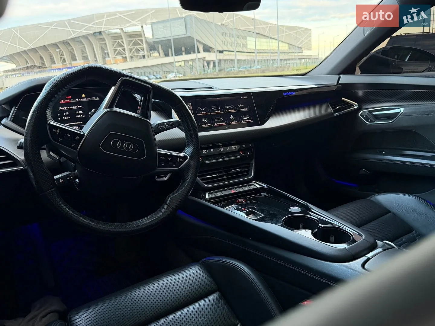 2021 Audi e-tron GT - мініатюра 29