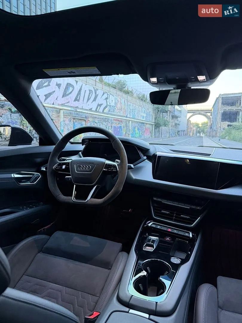 2023 Audi e-tron GT - мініатюра 15