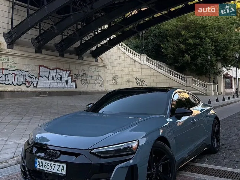 Audi e-tron GT 2023