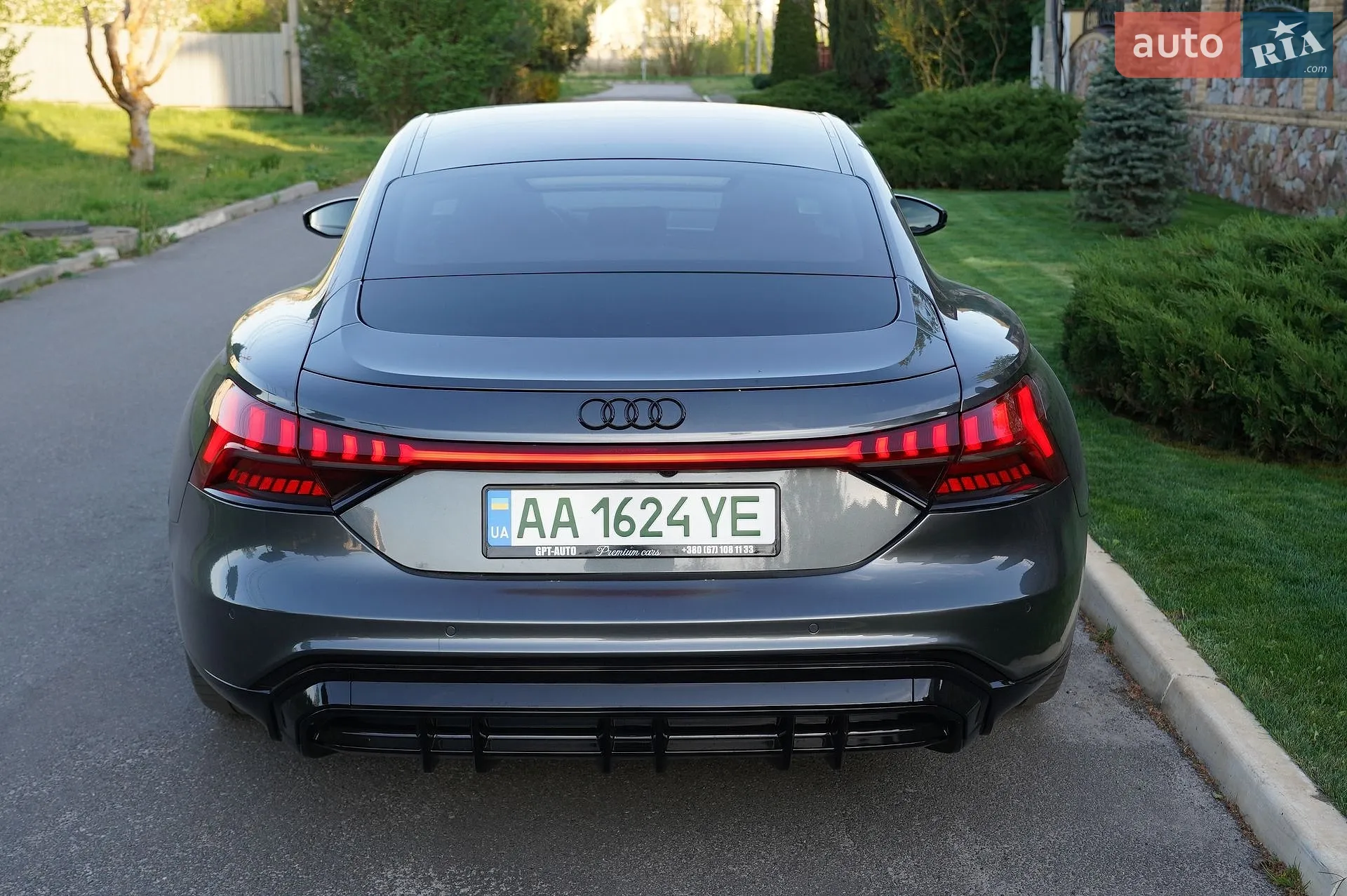 2022 Audi e-tron GT - мініатюра 25