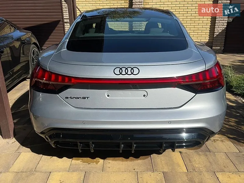 Audi e-tron GT 2022