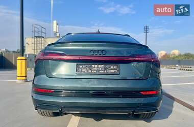 Позашляховик / Кросовер Audi e-tron S Sportback 2022 в Києві