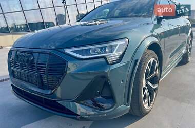 Позашляховик / Кросовер Audi e-tron S Sportback 2022 в Києві