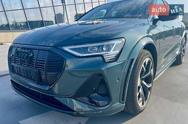 Позашляховик / Кросовер Audi e-tron S Sportback 2022 в Києві