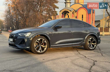 Позашляховик / Кросовер Audi e-tron S Sportback 2021 в Ужгороді