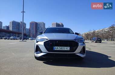 Внедорожник / Кроссовер Audi e-tron S Sportback 2022 в Киеве