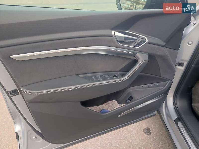 Внедорожник / Кроссовер Audi e-tron S Sportback 2022 в Киеве