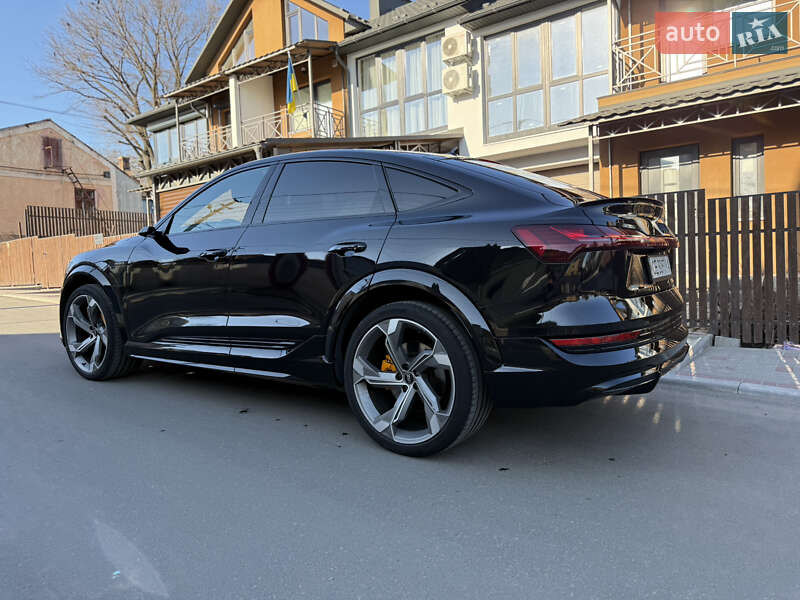 Внедорожник / Кроссовер Audi e-tron S Sportback 2022 в Черновцах