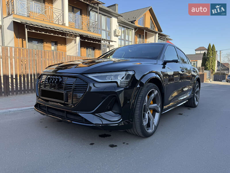Внедорожник / Кроссовер Audi e-tron S Sportback 2022 в Черновцах