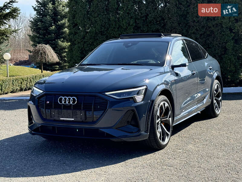 Позашляховик / Кросовер Audi e-tron S Sportback 2021 в Києві