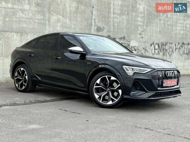 Внедорожник / Кроссовер Audi e-tron S Sportback 2021 в Львове