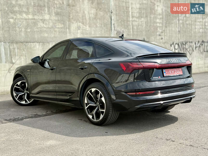 Внедорожник / Кроссовер Audi e-tron S Sportback 2021 в Львове