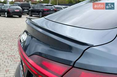 Позашляховик / Кросовер Audi e-tron S Sportback 2021 в 