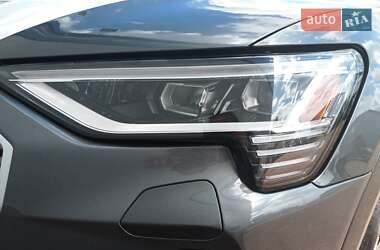 Внедорожник / Кроссовер Audi e-tron S Sportback 2020 в 