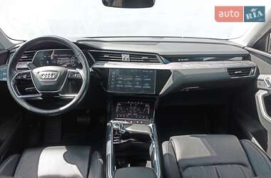Внедорожник / Кроссовер Audi e-tron S Sportback 2020 в 