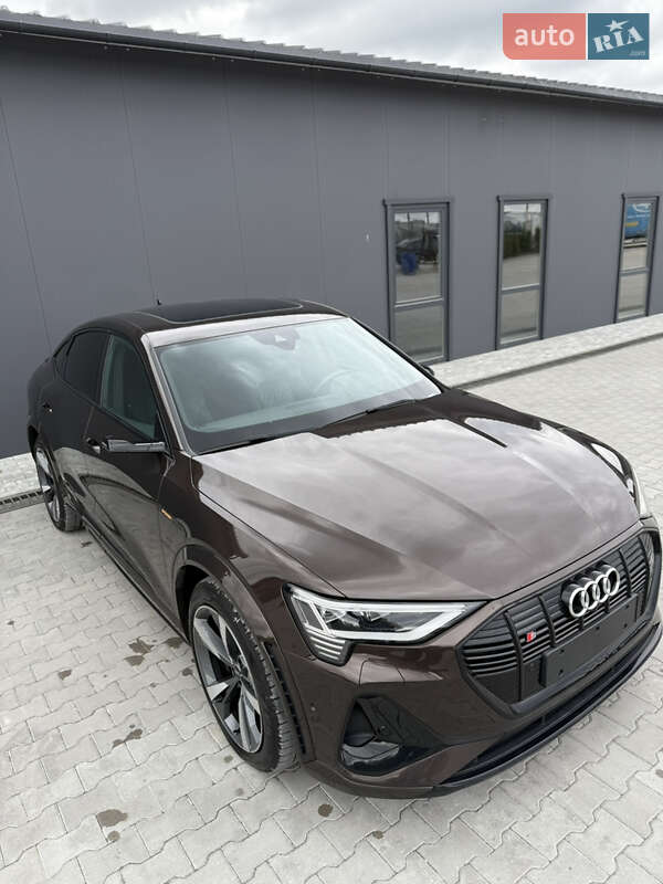 Позашляховик / Кросовер Audi e-tron S Sportback 2021 в Тернополі