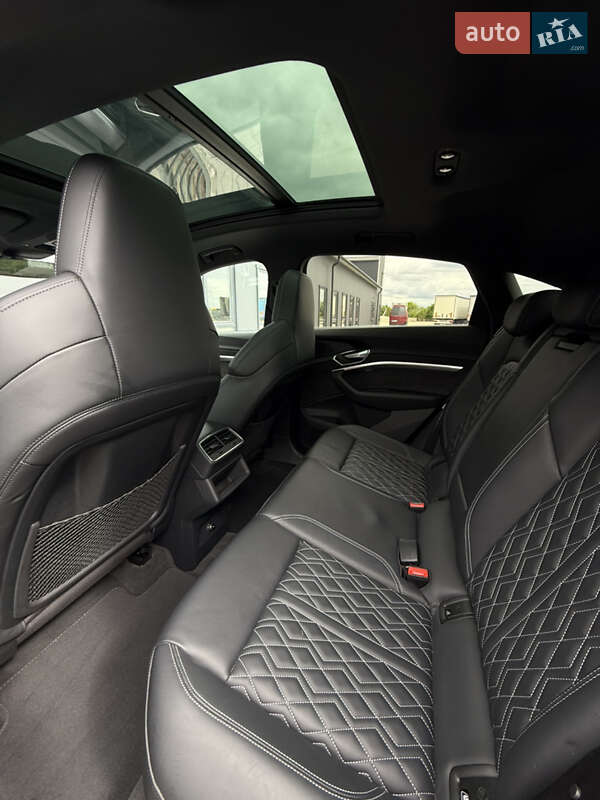Позашляховик / Кросовер Audi e-tron S Sportback 2021 в Тернополі