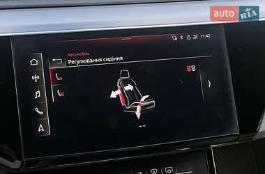 Позашляховик / Кросовер Audi e-tron S Sportback 2022 в 