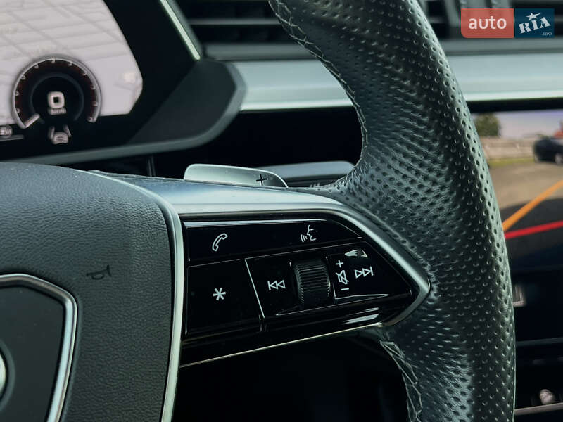 Позашляховик / Кросовер Audi e-tron S Sportback 2021 в Луцьку