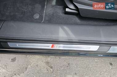 Позашляховик / Кросовер Audi e-tron S Sportback 2022 в 
