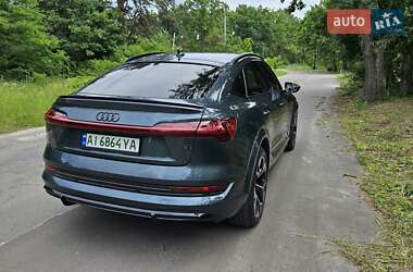 Позашляховик / Кросовер Audi e-tron S Sportback 2022 в 