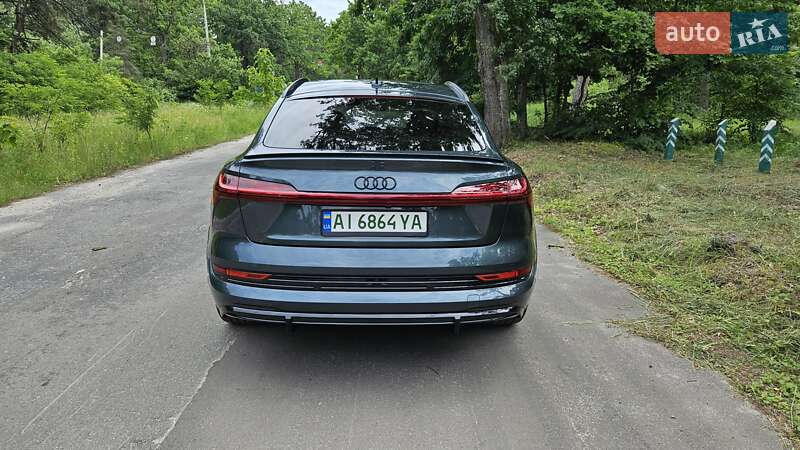 Внедорожник / Кроссовер Audi e-tron S Sportback 2022 в Киеве