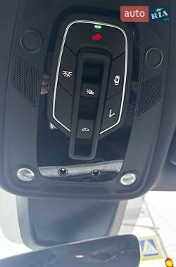 Позашляховик / Кросовер Audi e-tron S Sportback 2022 в 