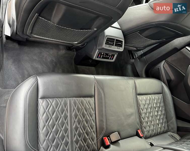 Позашляховик / Кросовер Audi e-tron S Sportback 2021 в Києві фото 25 Позашляховик / Кросовер Audi e-tron S Sportback 2021 в Києві