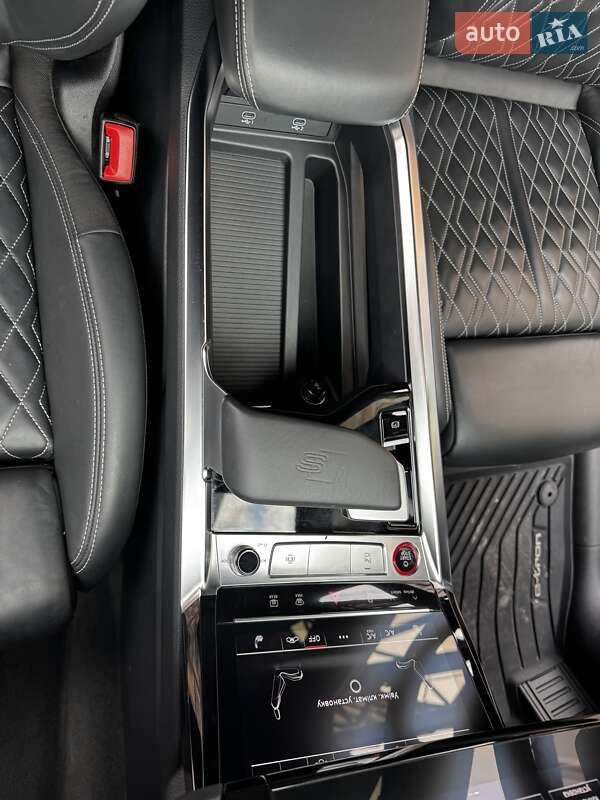 Позашляховик / Кросовер Audi e-tron S Sportback 2021 в Києві фото 33 Позашляховик / Кросовер Audi e-tron S Sportback 2021 в Києві