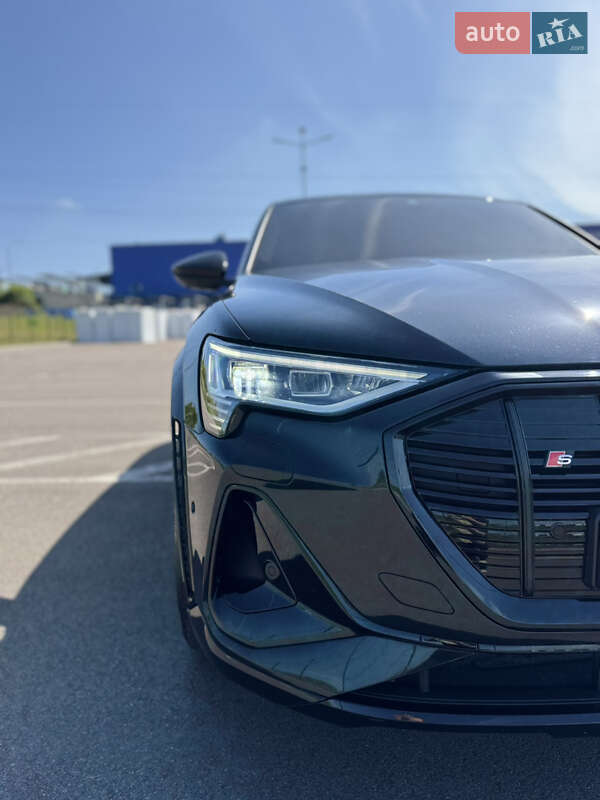 Audi e-tron S Sportback 2022