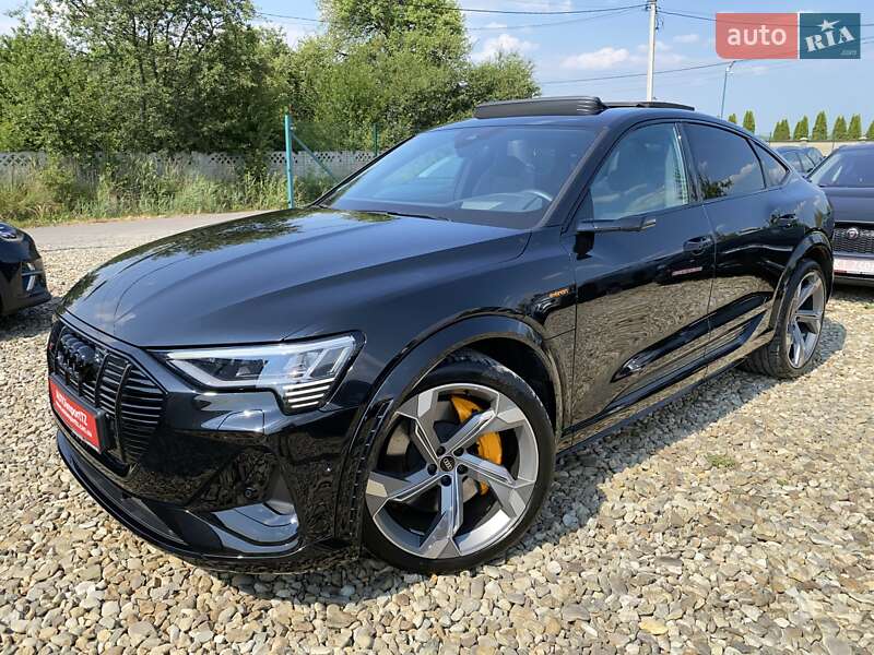 Внедорожник / Кроссовер Audi e-tron S Sportback 2022 в Львове