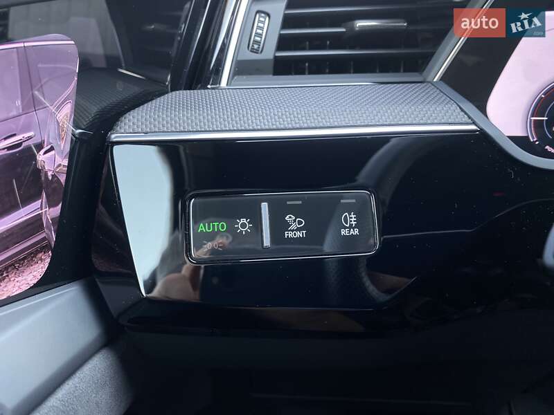 Внедорожник / Кроссовер Audi e-tron S Sportback 2022 в Львове