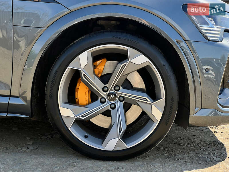 Внедорожник / Кроссовер Audi e-tron S Sportback 2022 в Луцке
